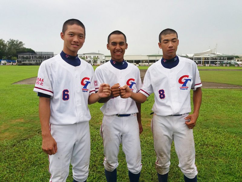 LLB次青少棒中華隊4連勝 5日搶冠軍戰門票