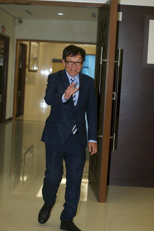 姚人多：續加強服務與交流 營造兩岸協商空間