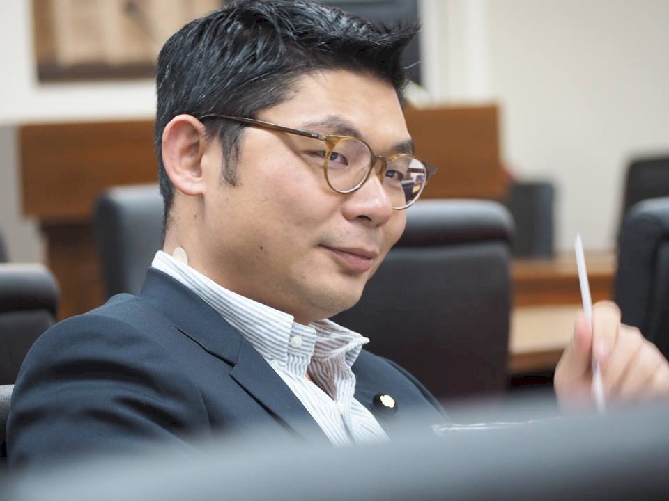 許毓仁再推區塊鏈 9月邀日韓團體經驗分享
