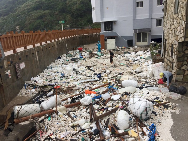 中國垃圾處理將全面收費 類股狂飆錢景可期