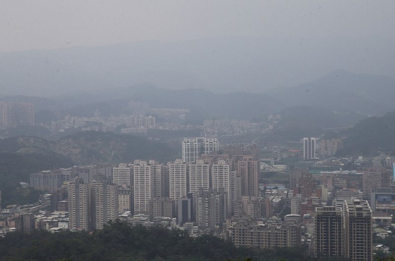 立委籲加嚴PM2.5標準 環署：112年盼達年平均15微克