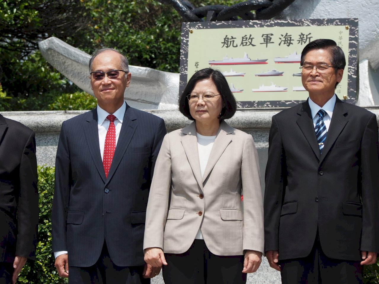 提高明年國防預算 蔡總統：強化國防自主決心