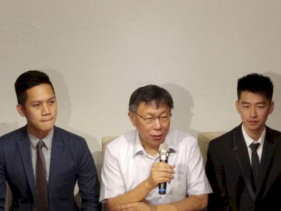 海選小鮮肉發言人 柯文哲憂上call-in節目被幹掉