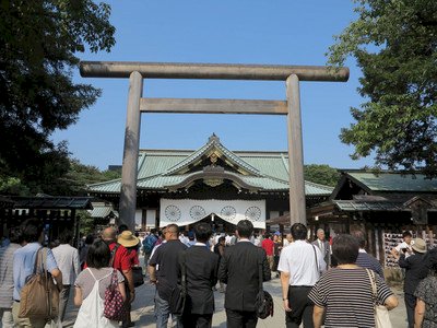 疑中國籍男子赴靖國神社潑墨 遭日警逮捕