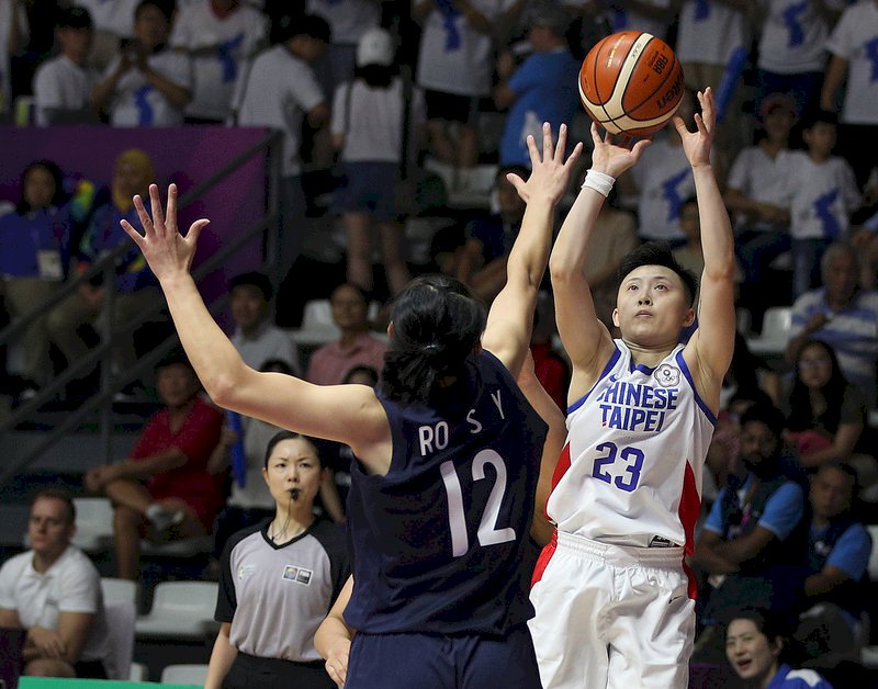 印尼亞運/勝兩韓聯軍 中華女籃開心樂翻天