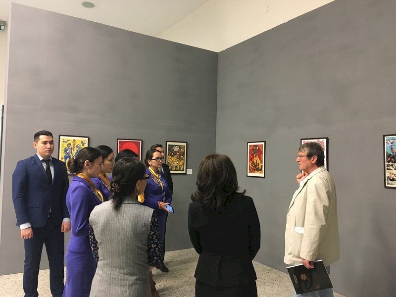台灣年節版畫哈薩克展出 訴說東方年曆意義