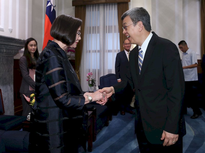 副總統：照顧失智者 政府投入90億經費