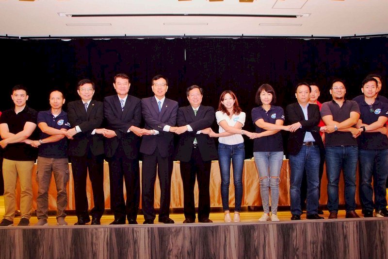 飛航資料應用會議 民航局將首邀機師工會