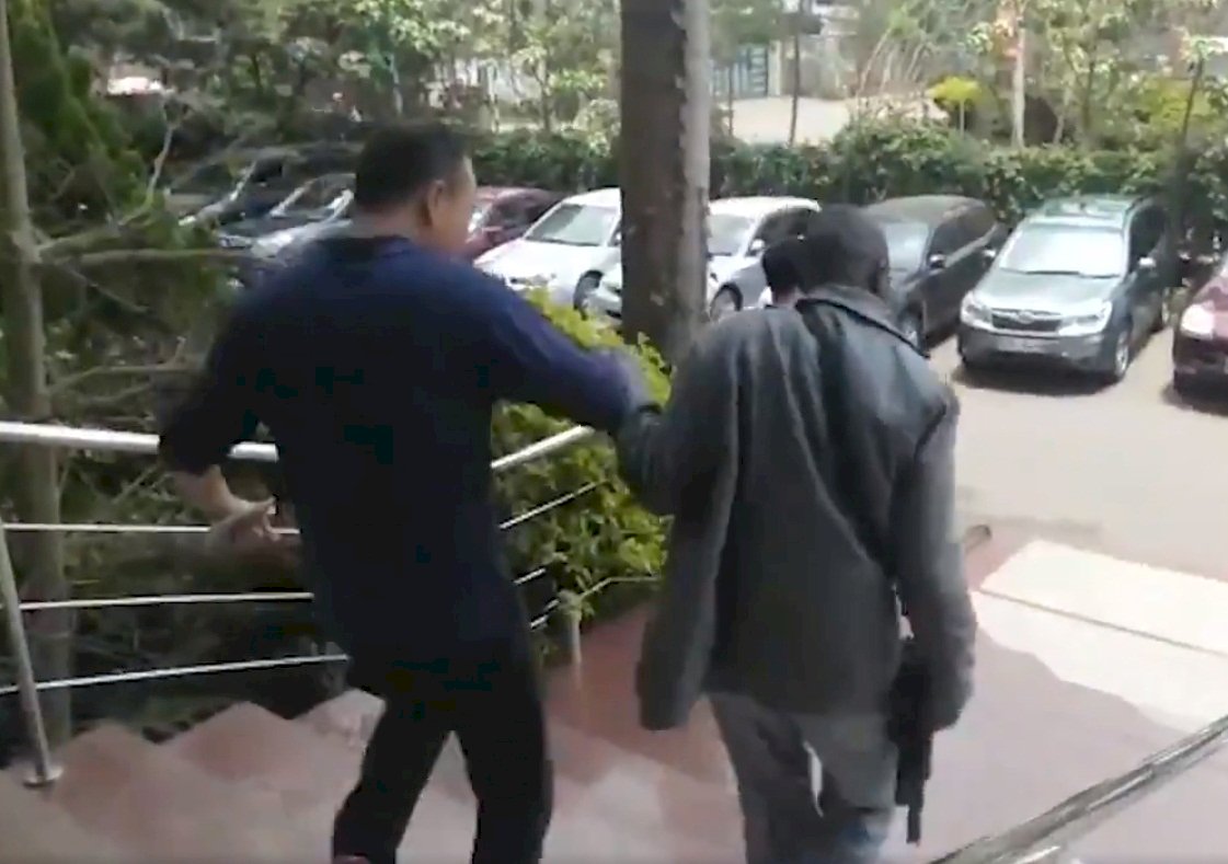 中非論壇還在開 中國環球電視網遭肯亞突襲