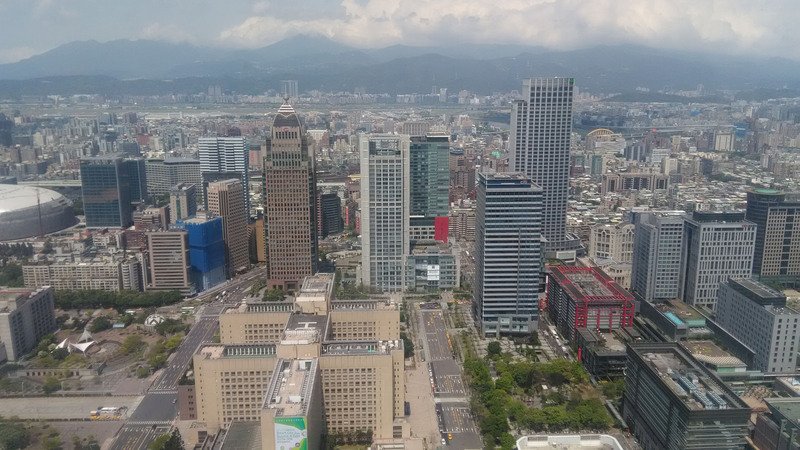 買賣不動產 內政部籲詳閱契約有保障