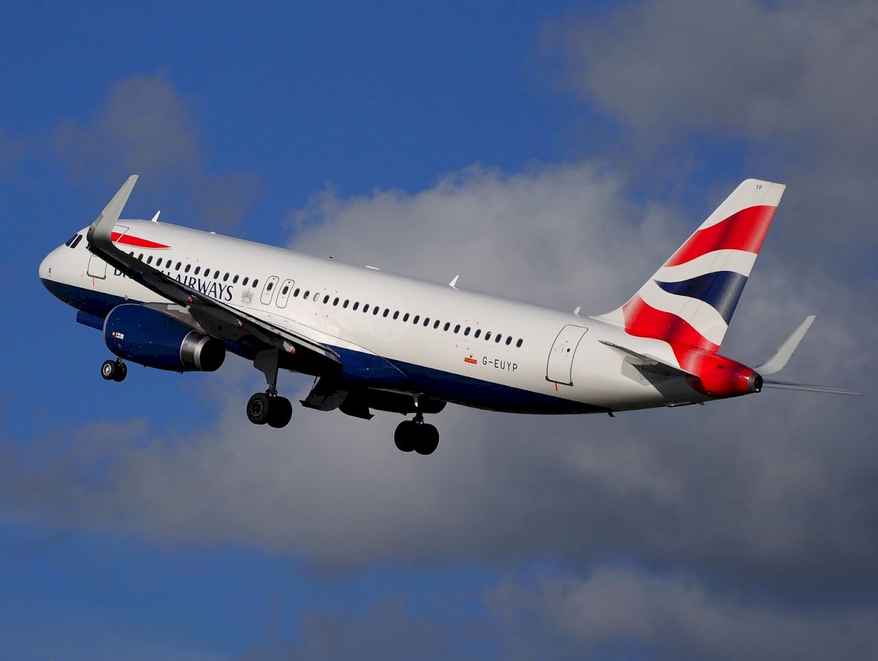 停飛10年 英航班機重返巴基斯坦
