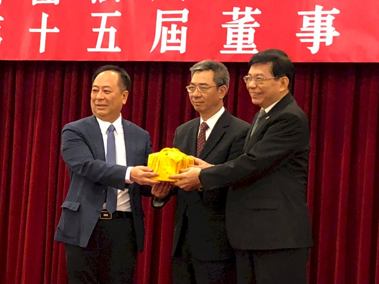 王國材接圓山董座 將搬蔣方良拓展俄國市場
