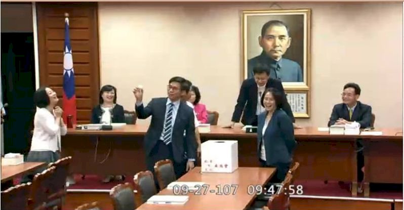 立院召委選舉 綠9席藍6席橘營1席