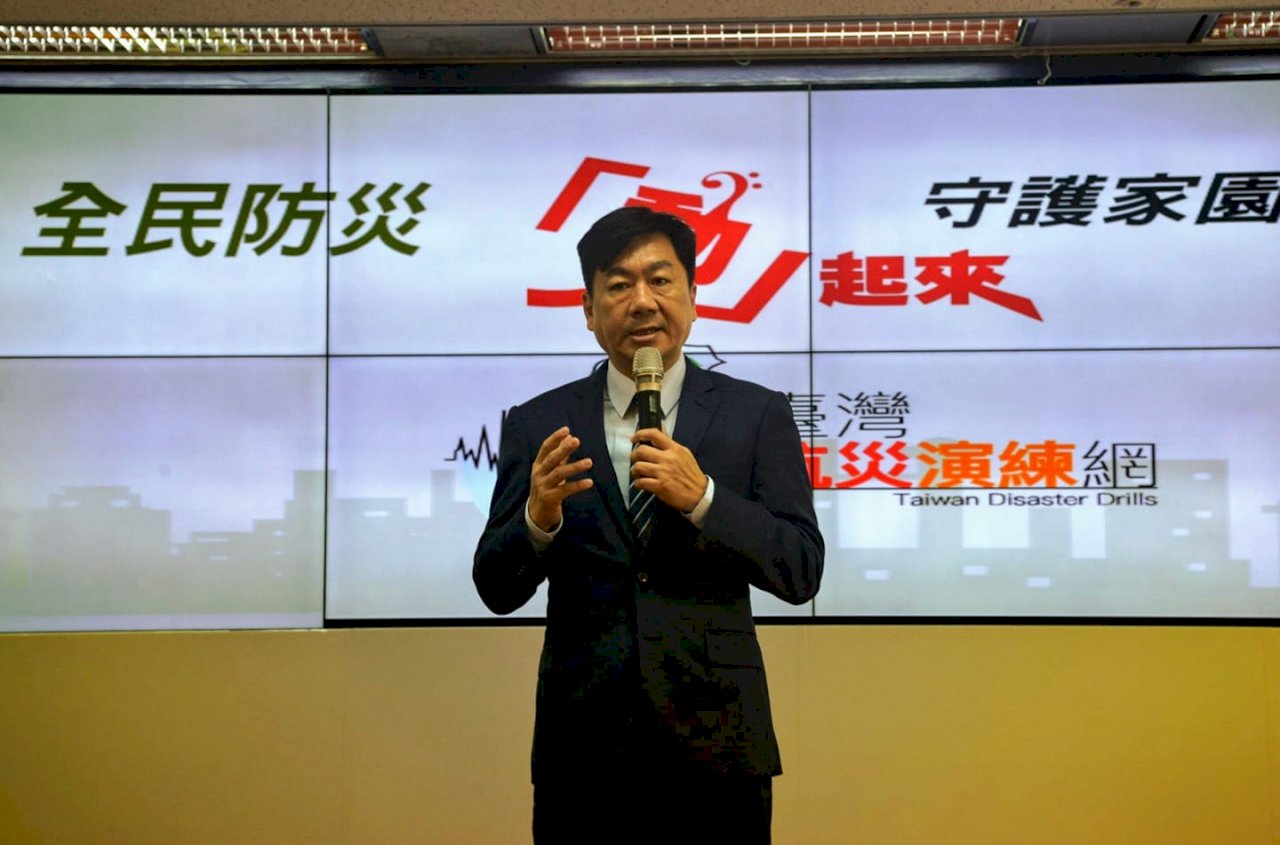 內政部修法 散布假訊息最高處30萬
