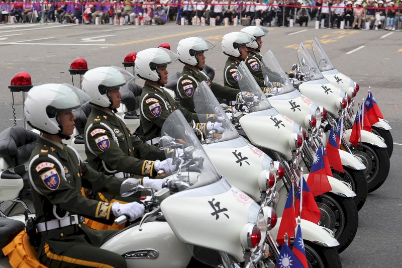國慶大會 憲兵快反連三軍樂儀隊操演吸睛