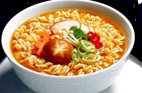 美麗壞女人宋菁玲 一萬个不下廚的歪理 唯一會煮的竟然是泡麵加蛋