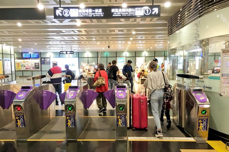 桃捷因應疫情運量  直達車28日起離峰不運行