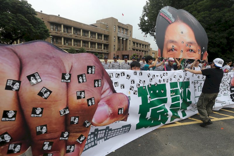 回應遊行 政院：有完整計畫妥適解決空污來源
