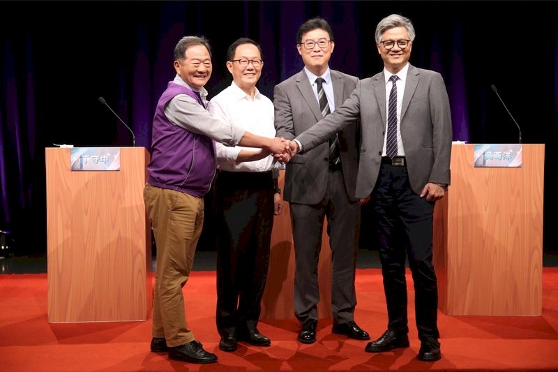 電視辯論獨缺柯文哲 北市長3候選人輪攻柯