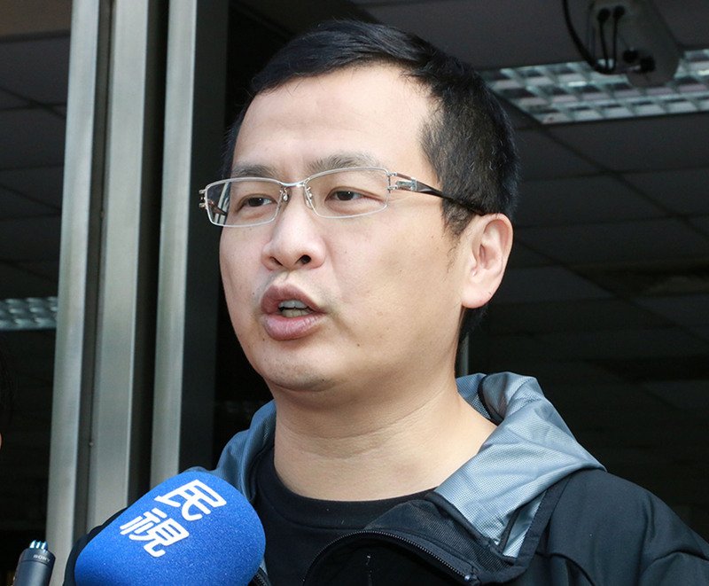 接掌革實院 羅智強：網路直播「客廳會」吸引年輕人