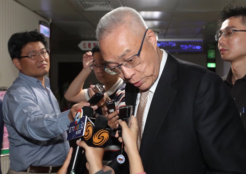 吳敦義疑暗諷陳菊 總統府：粗暴低俗語言霸凌