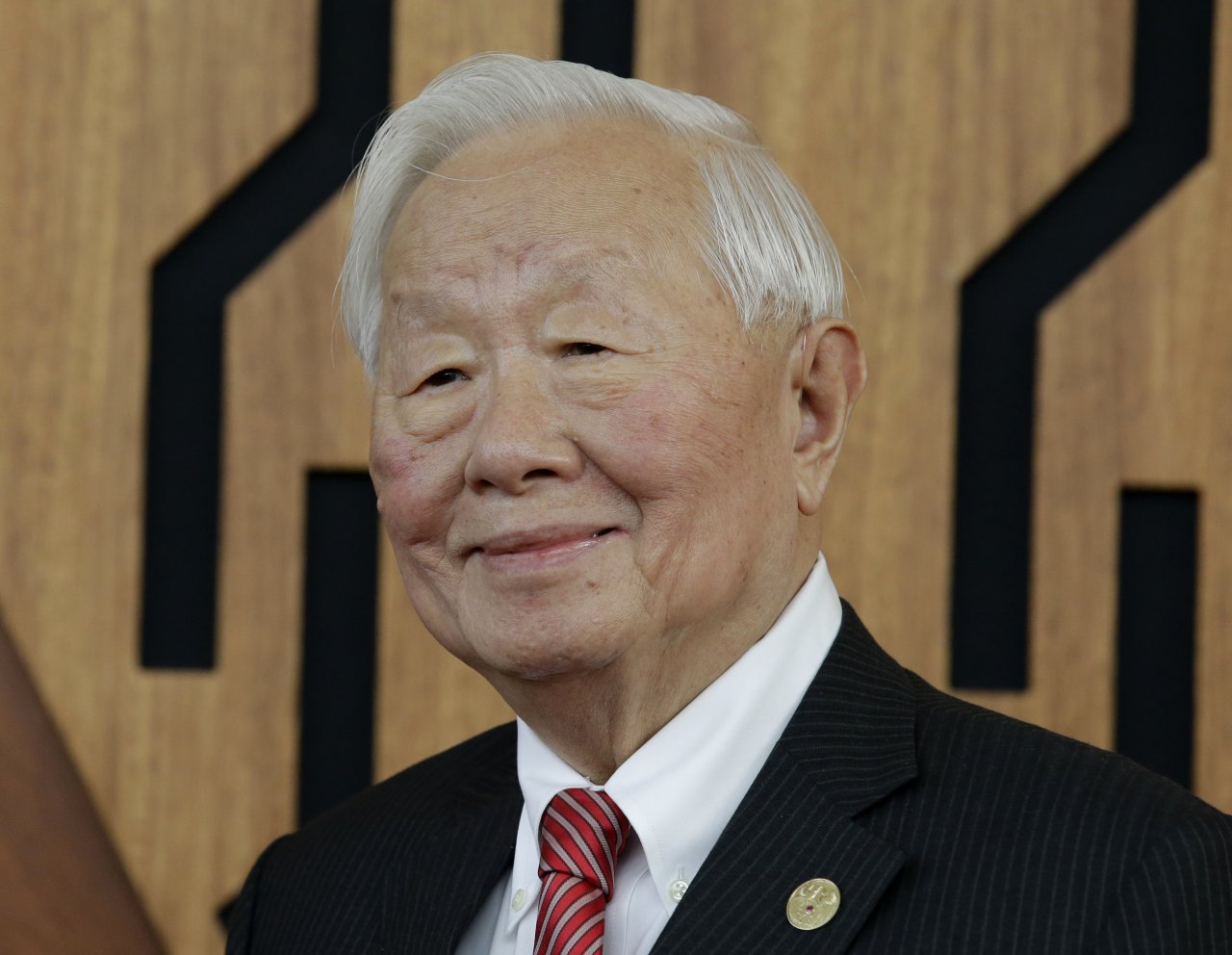 張忠謀：看好IC產業 美中智慧解決貿易戰