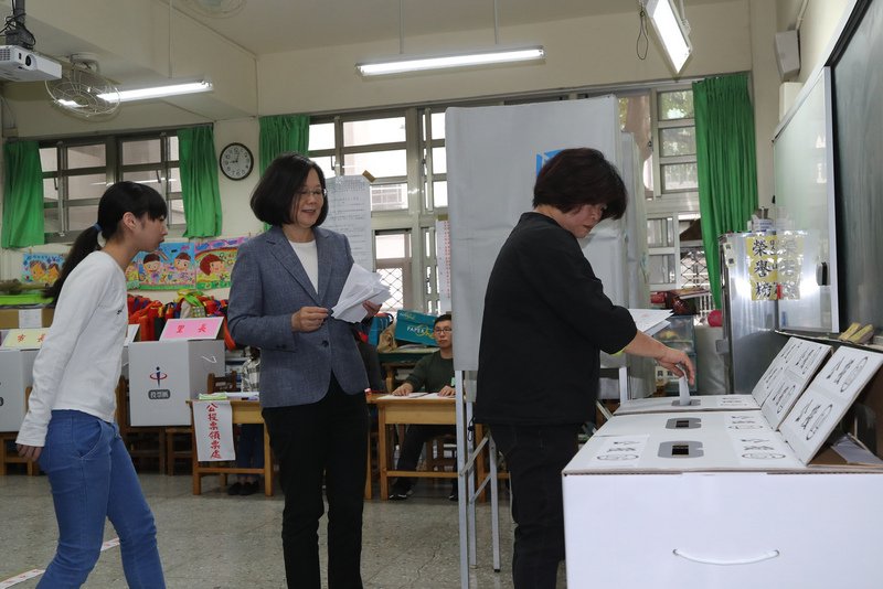 選舉制度、選區劃分的相關法律變革與民主政治的發展