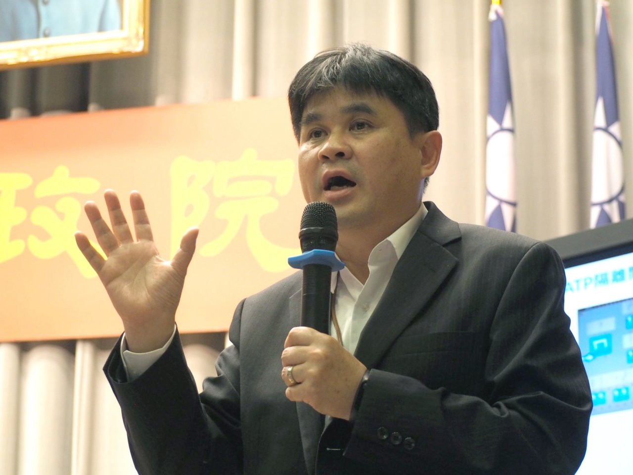 徵收開發捷運毗鄰土地違憲 政院修法因應