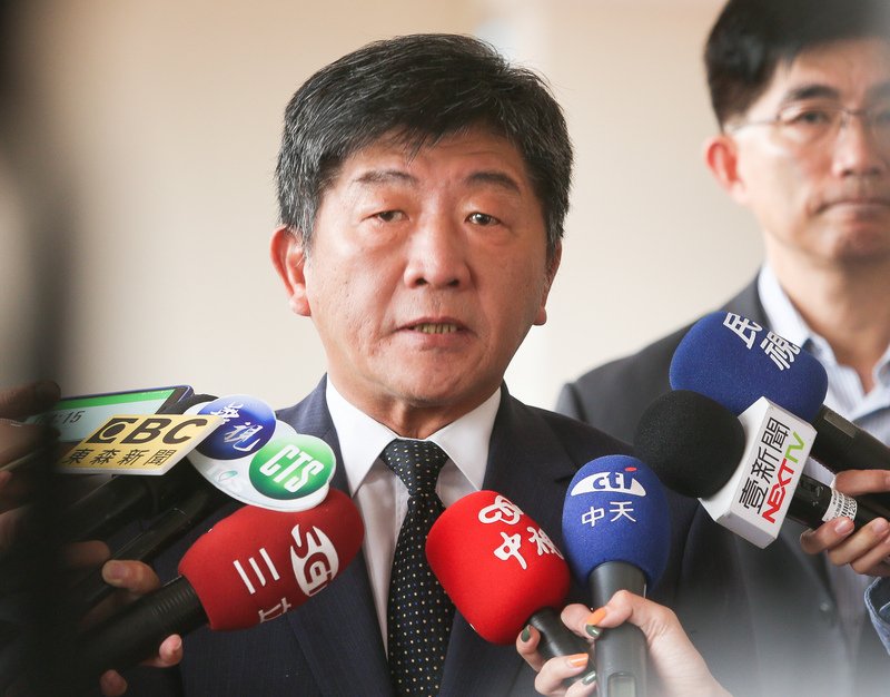 欠費卻年花70萬看病  旅外欠費者健保卡將被鎖