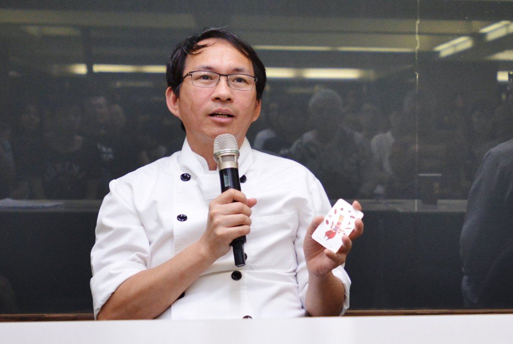 台灣人被迫表態 政治干預何時休？