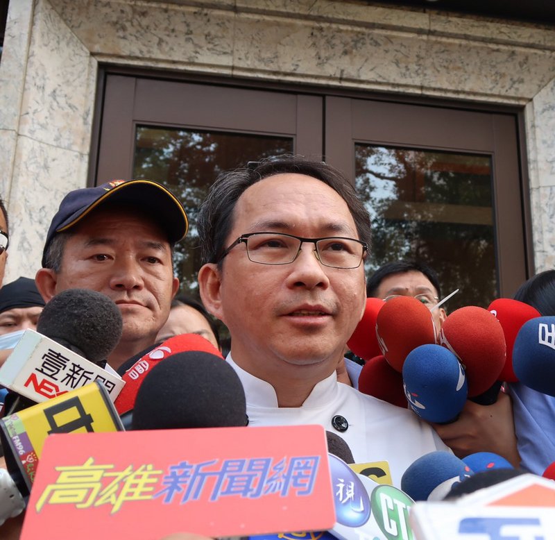 吳寶春強調自己只是麵包師傅 韓國瑜籲全民做後盾