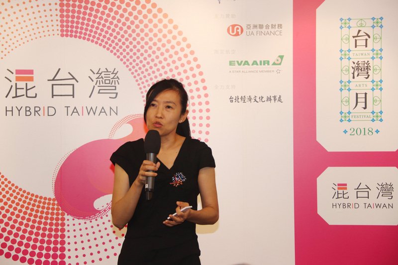香港光華中心主任胡晴舫請辭獲准