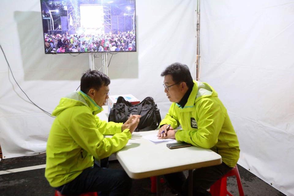姚人多向柯文哲致歉：已退總統幕僚團隊
