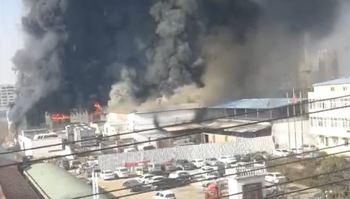 河南商丘工廠違規操作大火 11人死亡