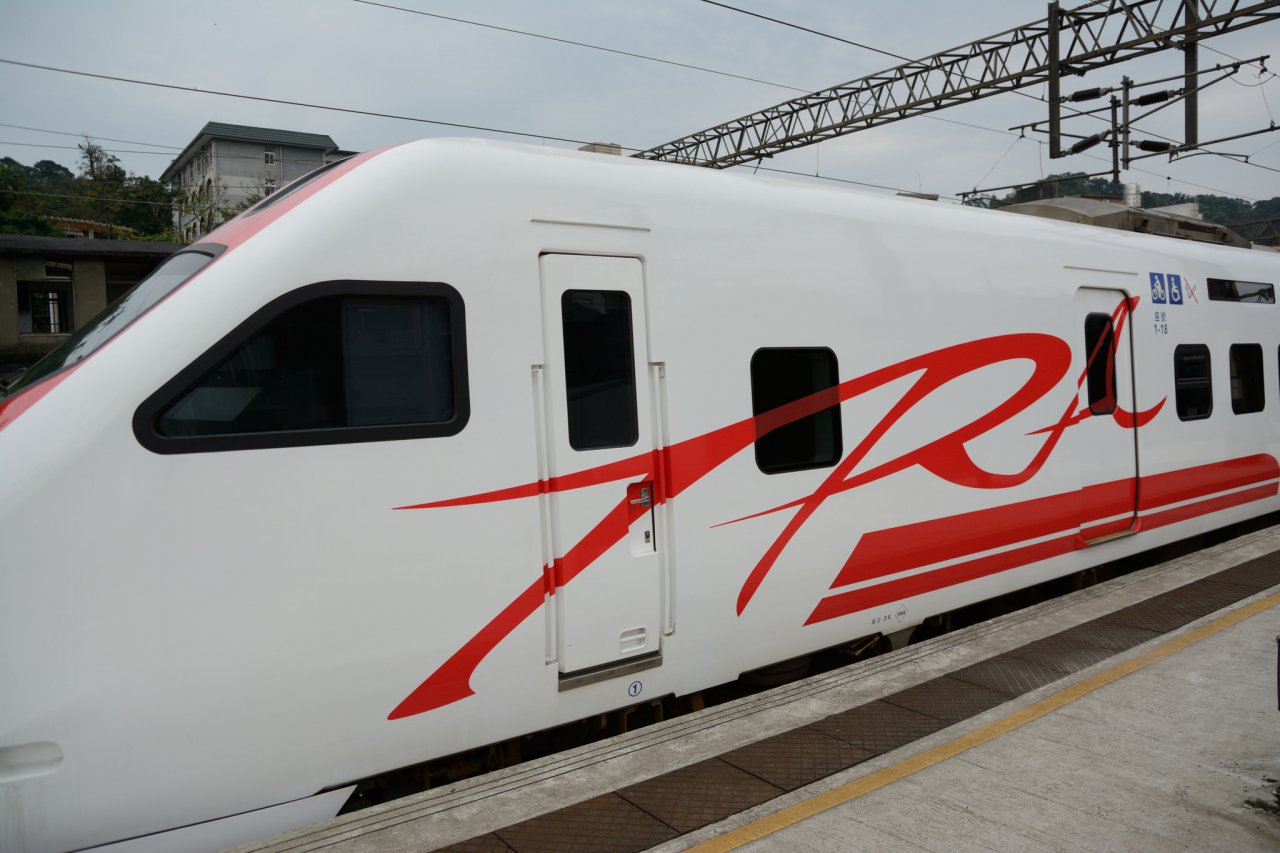 台鐵清明疏運車票開訂 熱門時段已銷售一空