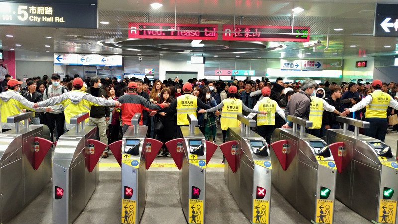 跨年估260萬人次搭乘 北捷2500人疏運