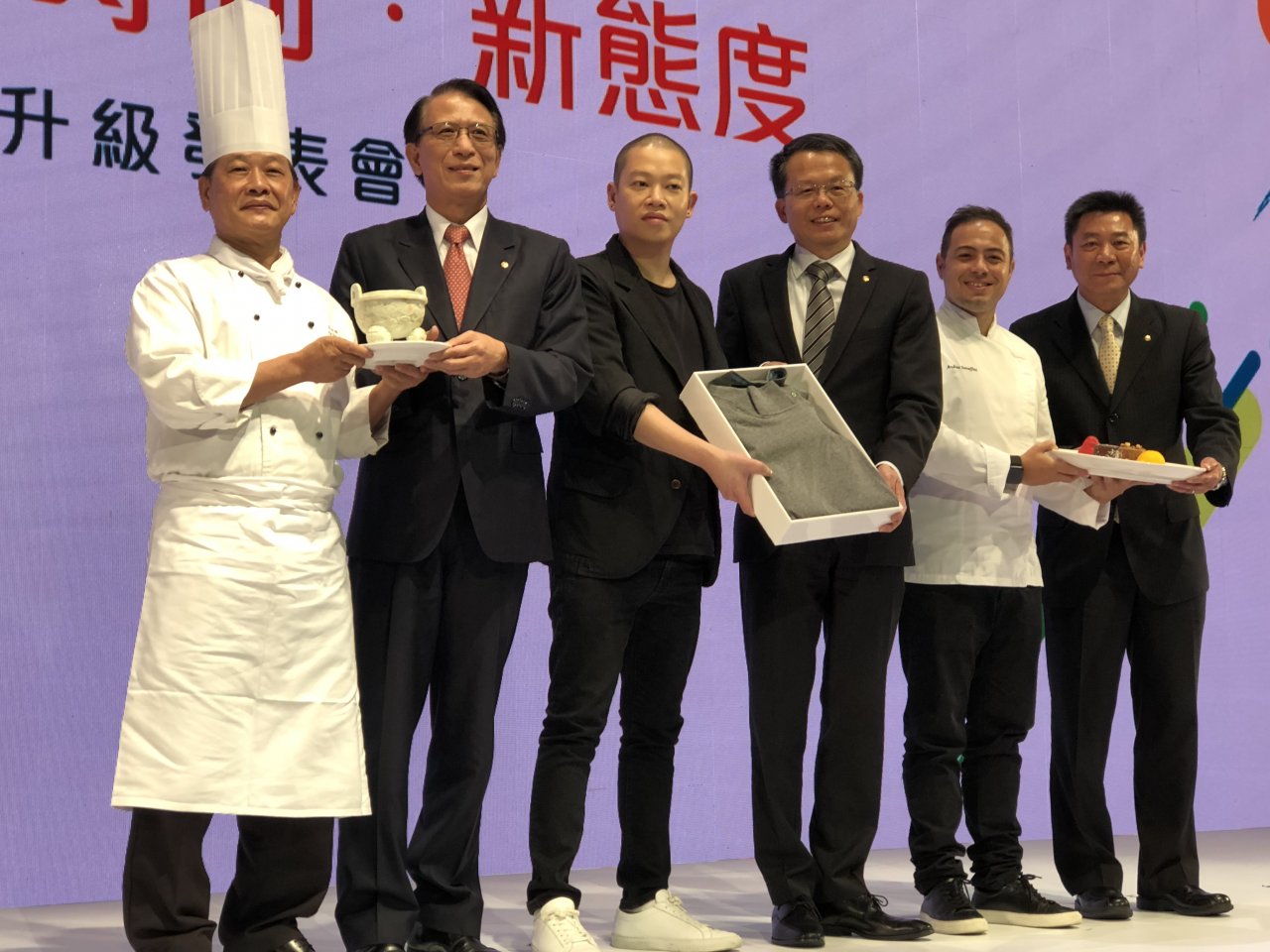吳季剛、譚廚、黃檸檬 打造長榮雲端新時尚