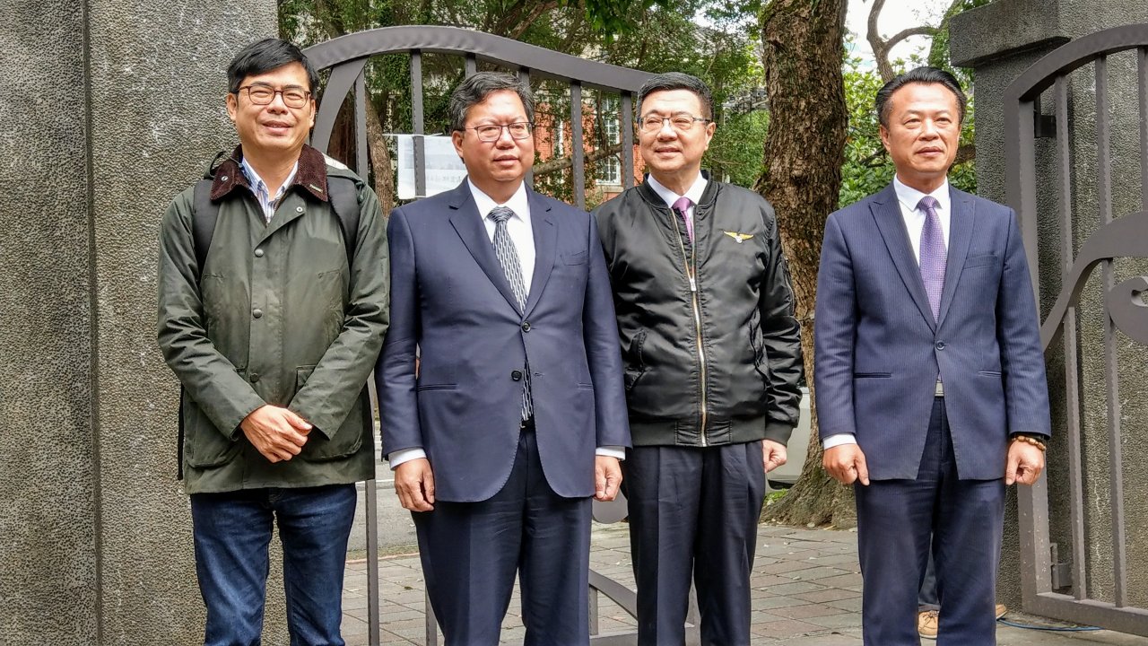 鄭文燦：賴揆留任是好事 但內閣應大幅改組