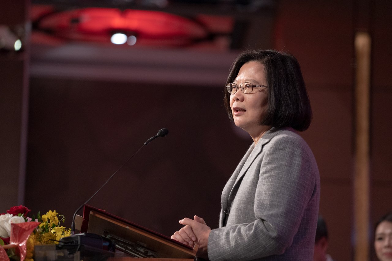 國際學者力挺 蔡總統：民主台灣一點都不孤單