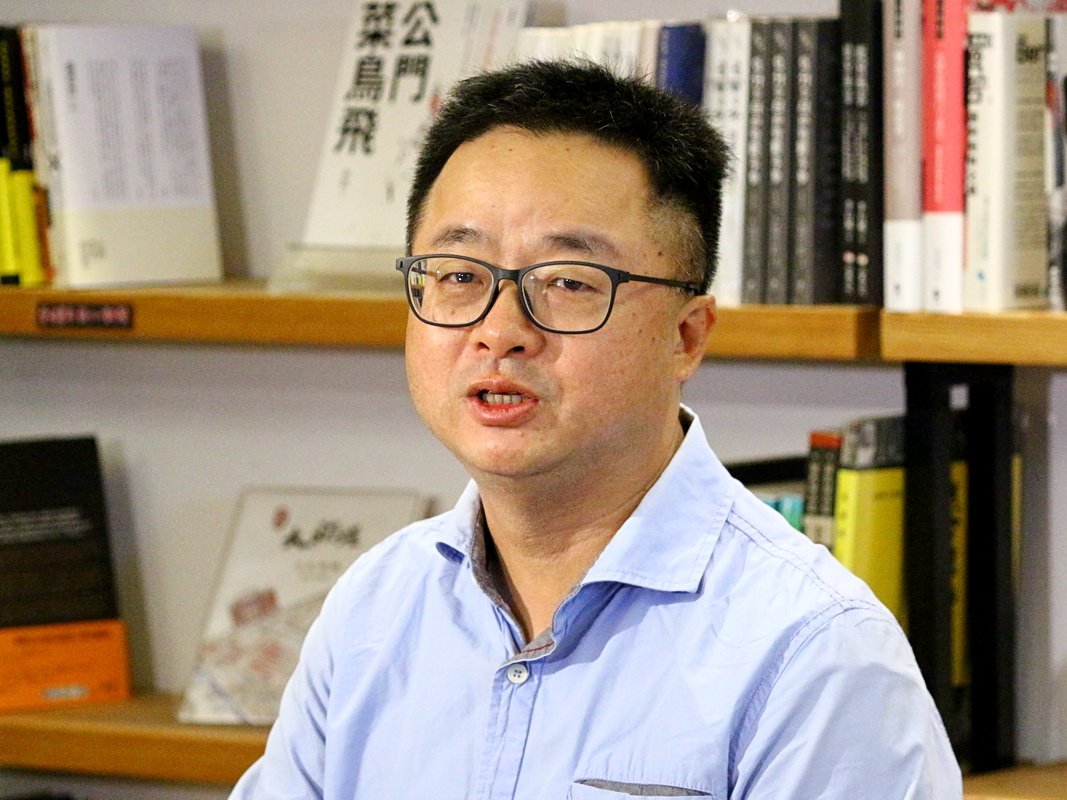挺鄭麗君 羅文嘉：勿用傷害別人身體方式維護主張