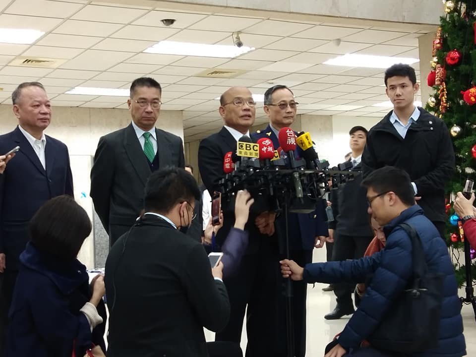 政委有權無責？ 蘇揆：部會負責政策應面對立院