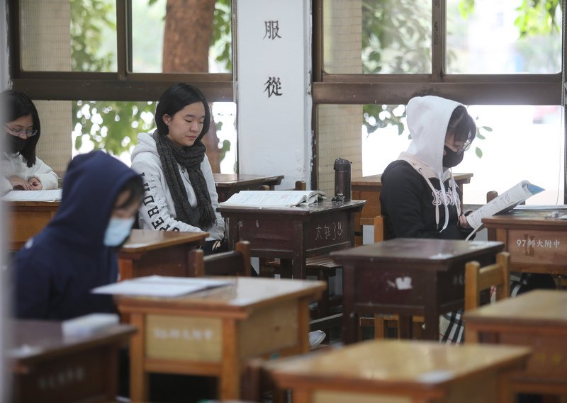 大學考招延後方案 家長連署反對招聯會盼再討論