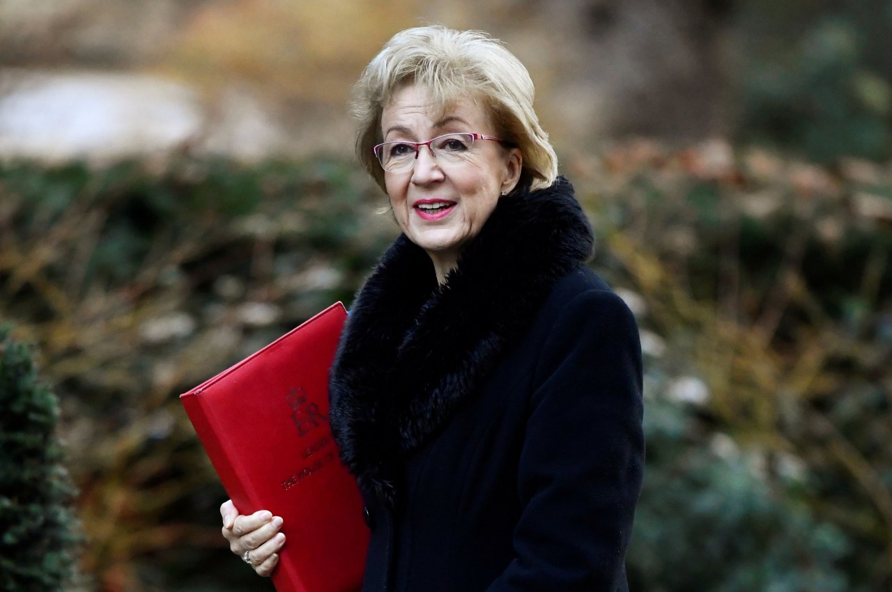 BBC：保守黨下院領袖請辭 英多位部長可能很快跟進
