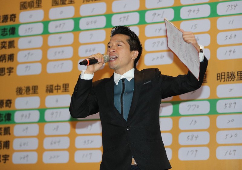 北市、中市2席立委補選 中選會宣布何志偉、沈智慧勝出