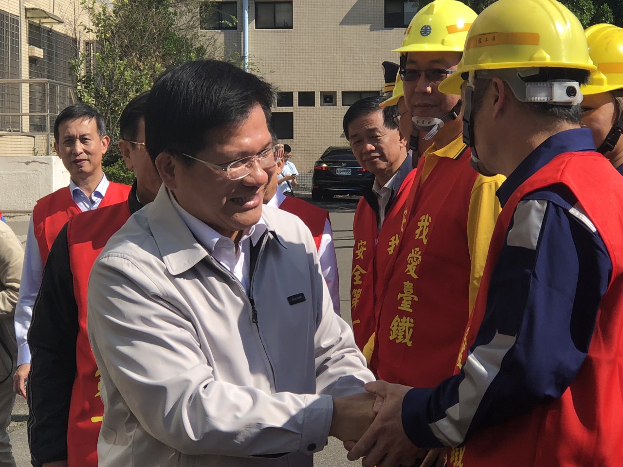 林佳龍視察台鐵 許諾當台鐵員工的後盾