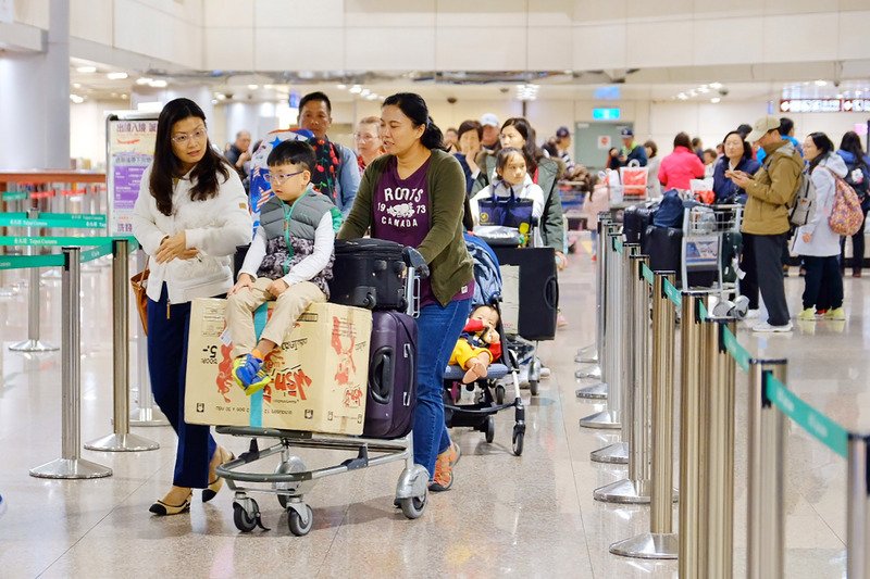 陸、港情勢逼人 台灣觀光業只能亂中求生
