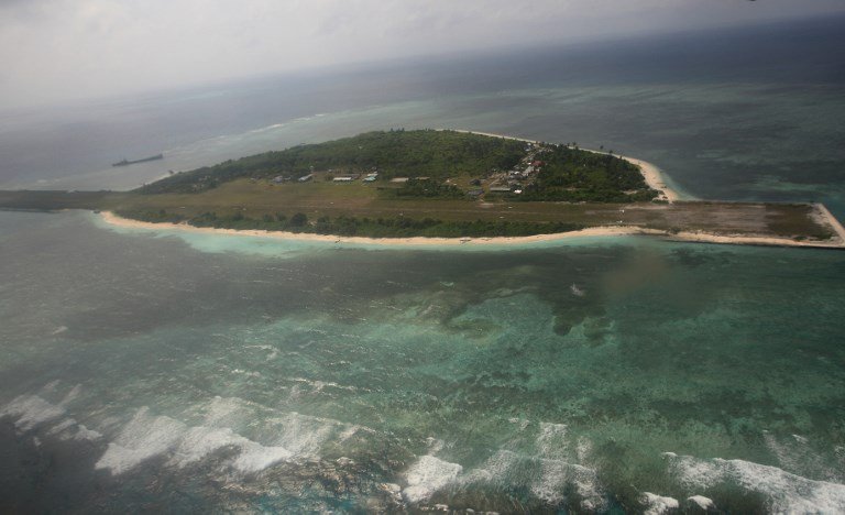 中國船隻停泊南海中業島 菲律賓提外交抗議