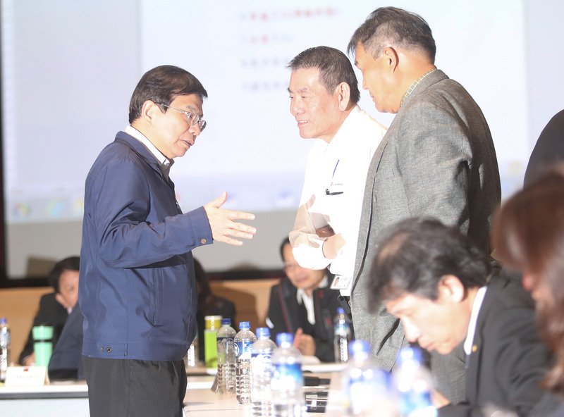 勞資三度協商 華航暫同意2航線3人派遣