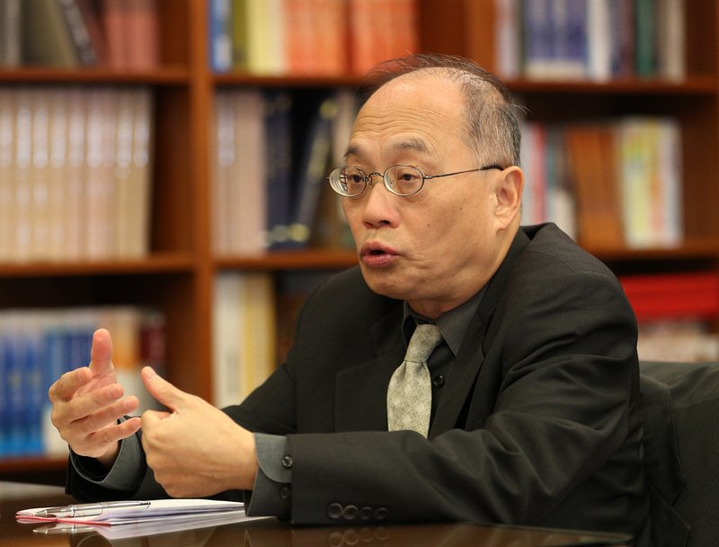 台灣史學者掌故宮 吳密察：文物應輪流到南部