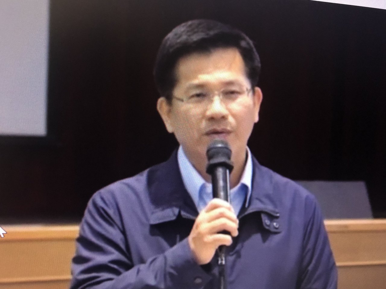 華航勞資三度協商 林佳龍期許：跨出關鍵的一步